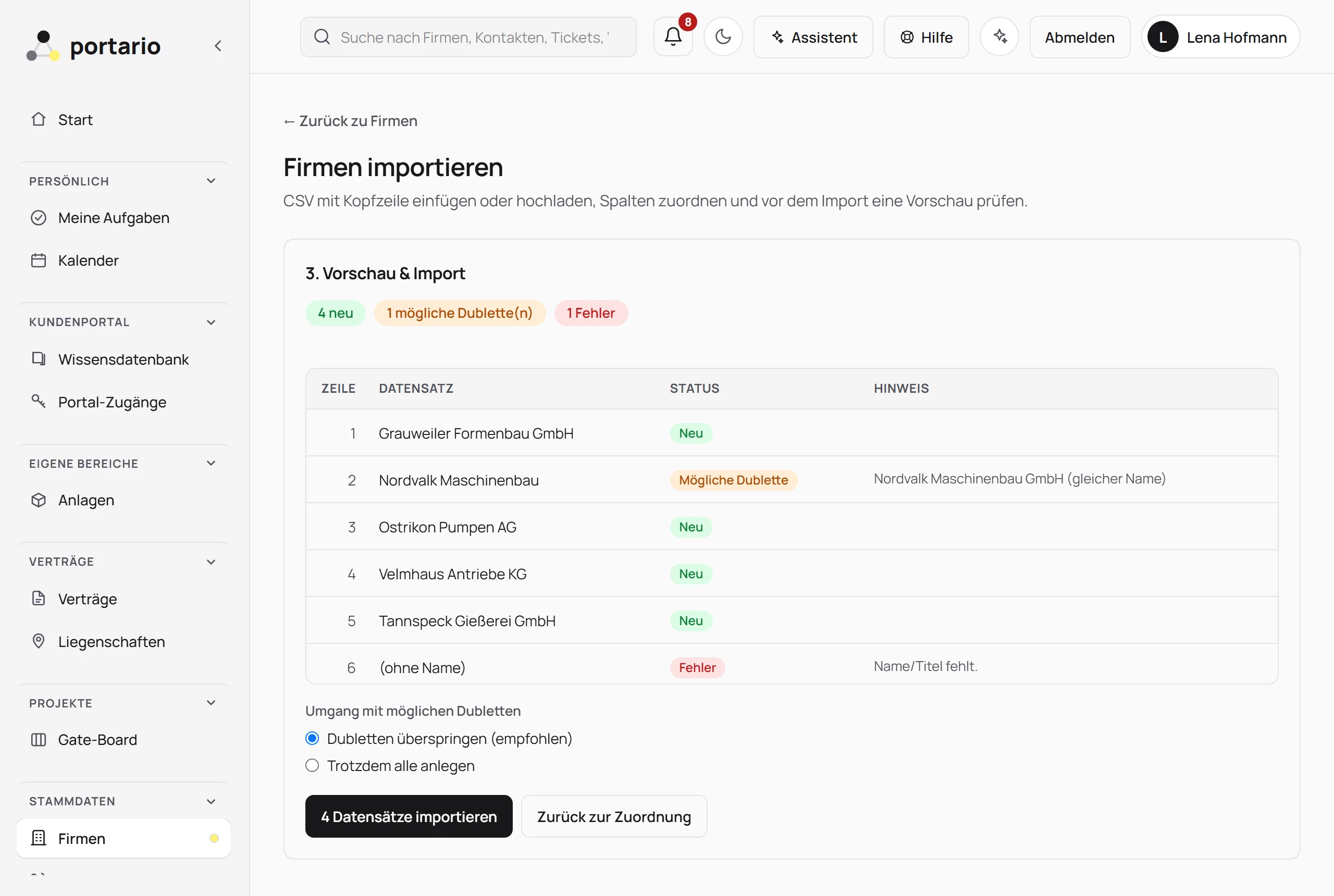 Import-Vorschau einer Excel-Liste: vier neue Firmen, eine mögliche Dublette zu einer vorhandenen Firma, eine Zeile ohne Namen als Fehler